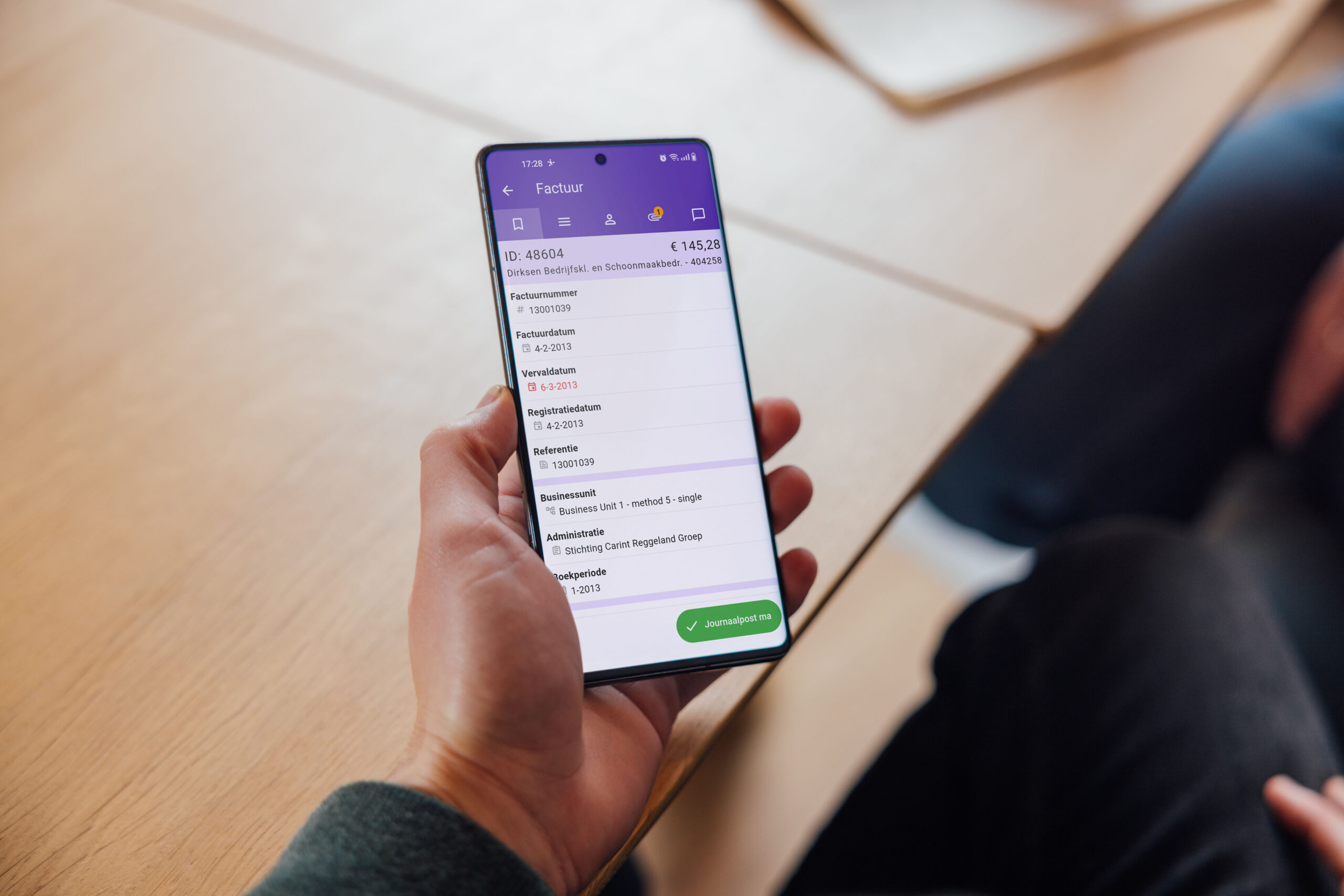 Inconto_mockup-25 smartphone